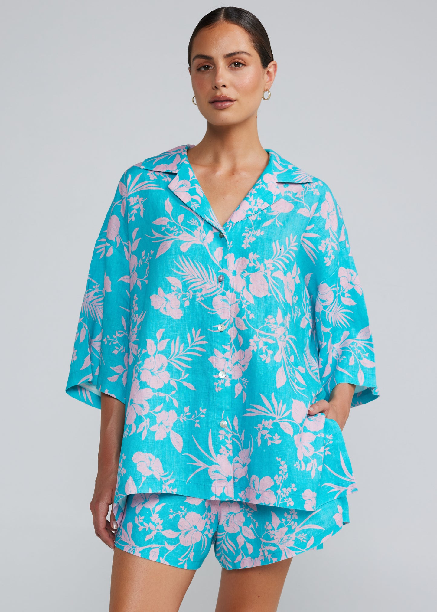 Aloha Slit Short - Aqua