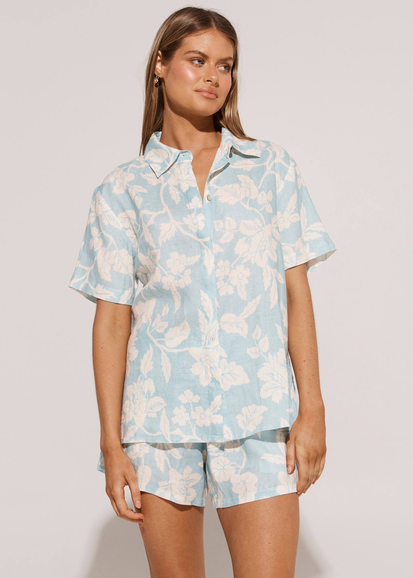 Honolulu Slit Short - Seamist