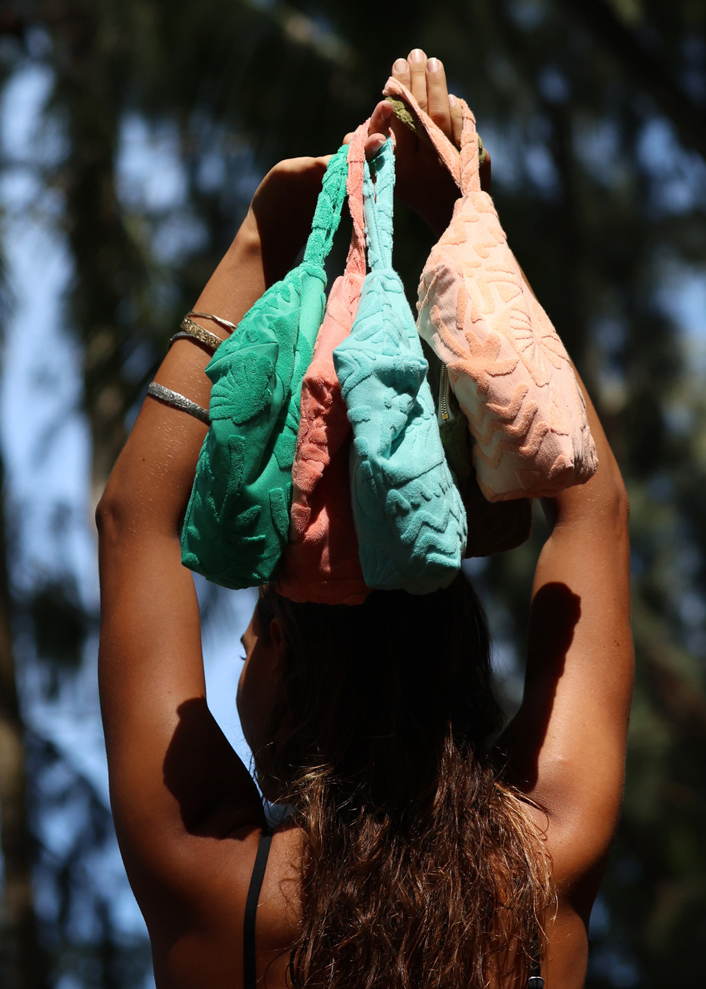 Poolside Pouch - Aqua