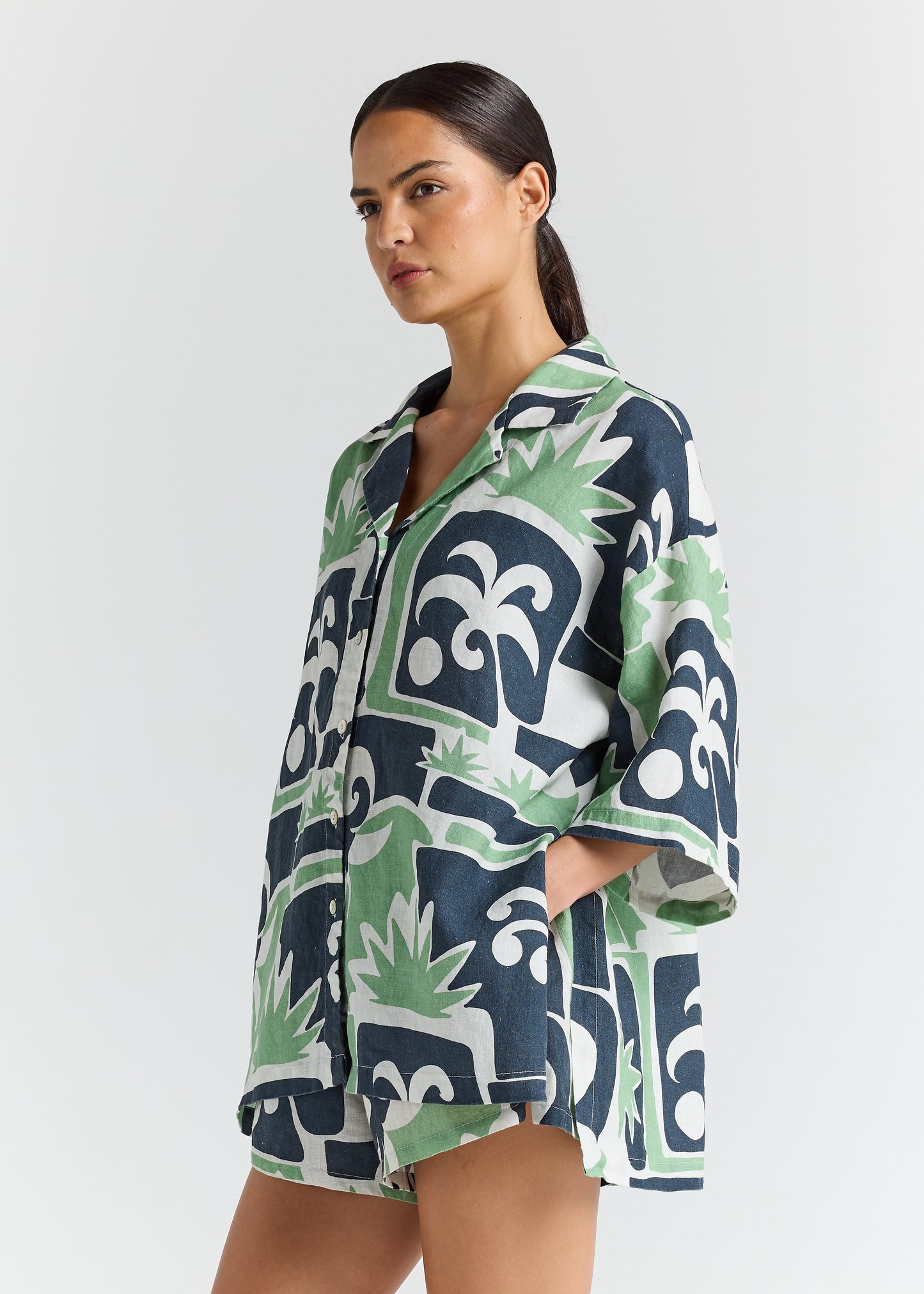 Beachcomber 100% Linen Over Shirt - Palm