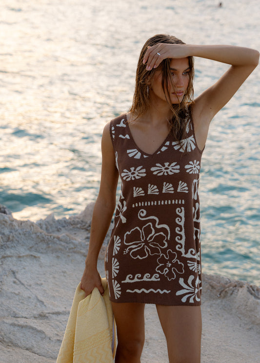 Jamaica V Knit Dress - Coco