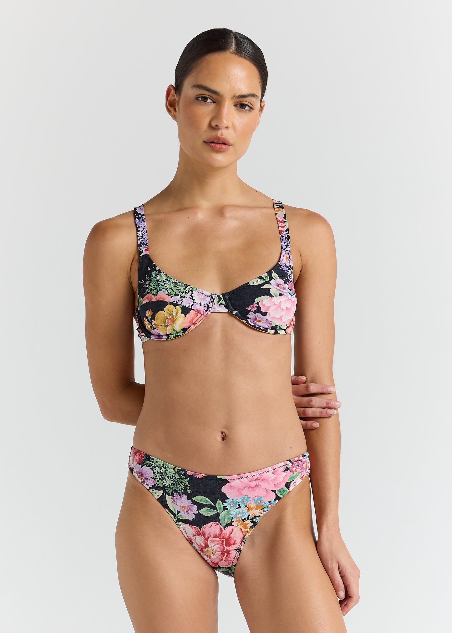 Jardin Underwire Bikini Top - Black