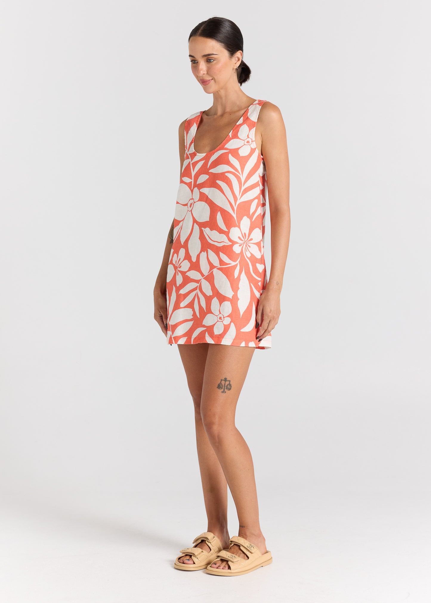 Mare 100% Linen U Shift Dress - Tangelo