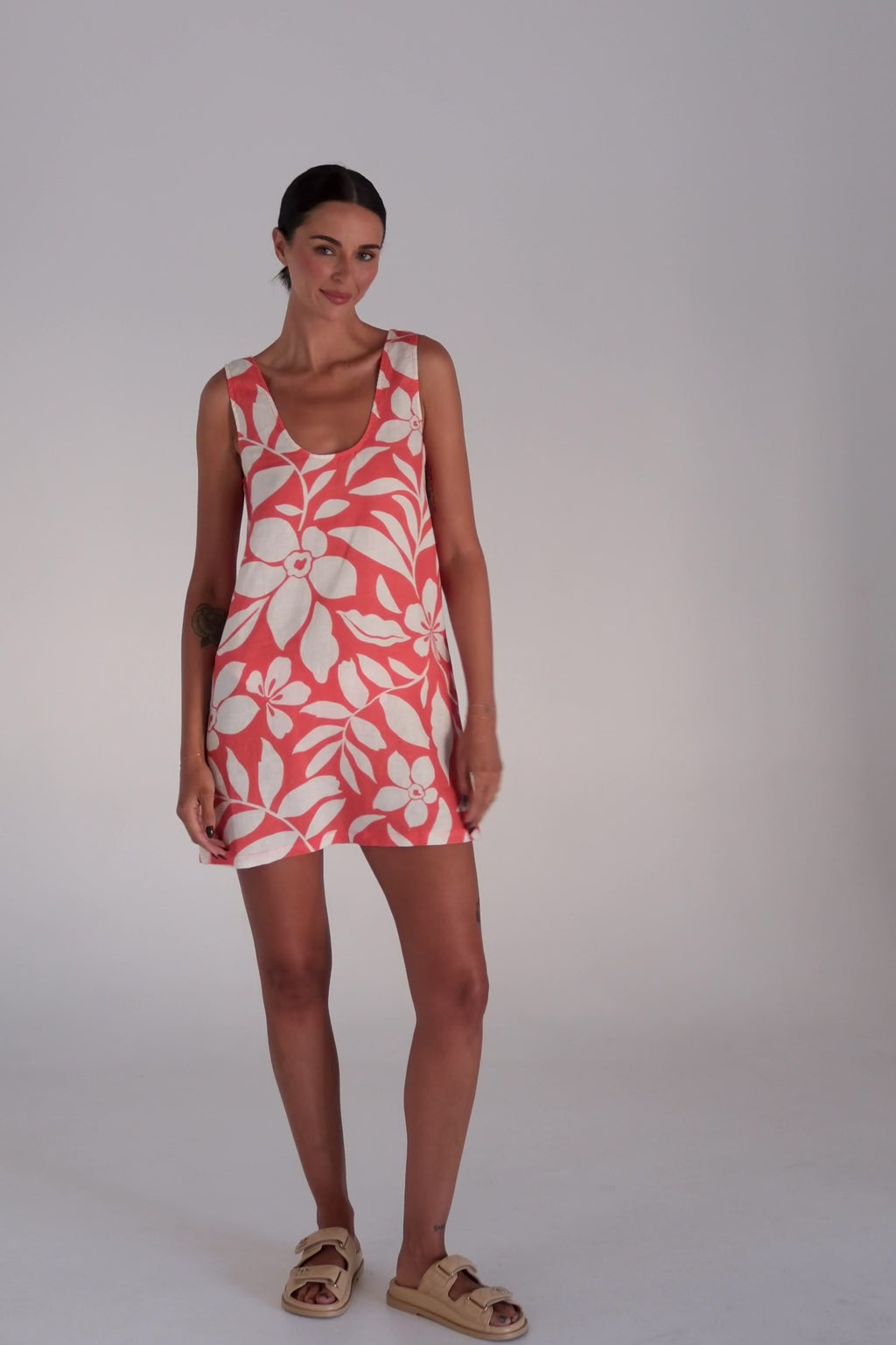 Mare 100% Linen U Shift Dress - Tangelo